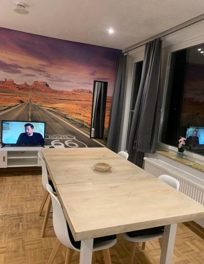 Mainpark Apartment 4 Schlafzimmer Bis Zu 10 Personen Direkt Ueber Aschaffapartment Bei Aschaffenburg Mainaschaff Ngoại thất bức ảnh