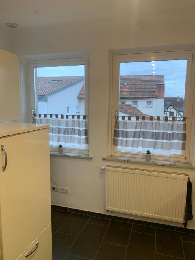 Mainpark Apartment 4 Schlafzimmer Bis Zu 10 Personen Direkt Ueber Aschaffapartment Bei Aschaffenburg Mainaschaff Ngoại thất bức ảnh