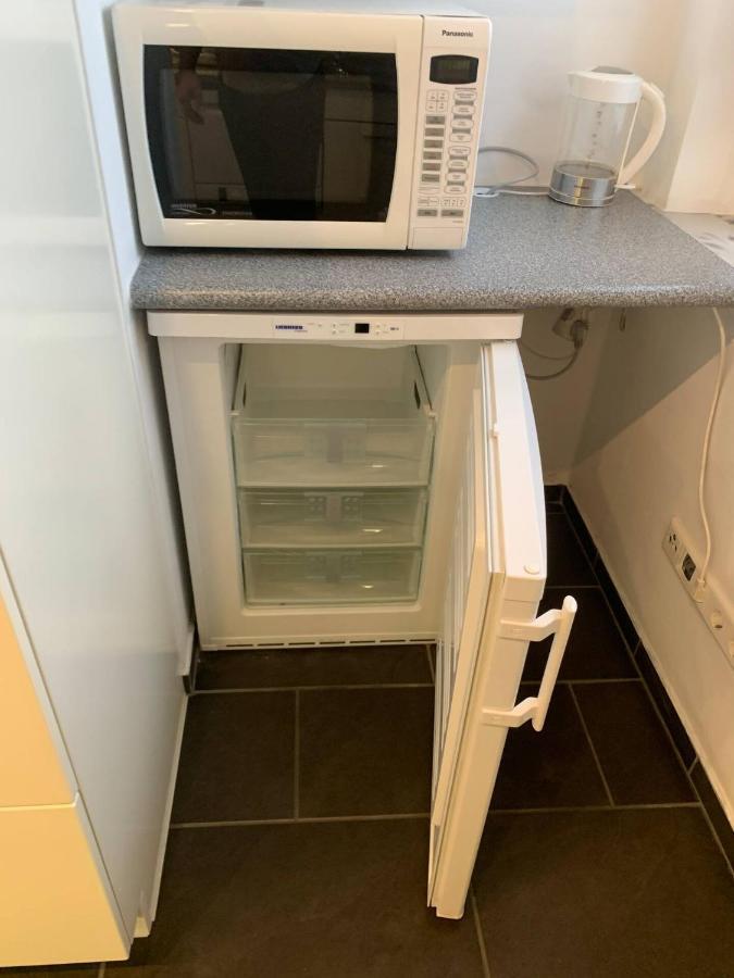 Mainpark Apartment 4 Schlafzimmer Bis Zu 10 Personen Direkt Ueber Aschaffapartment Bei Aschaffenburg Mainaschaff Ngoại thất bức ảnh
