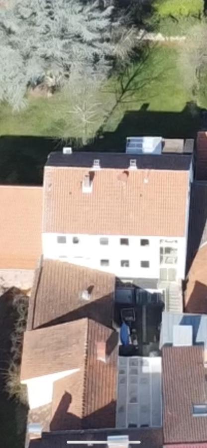 Mainpark Apartment 4 Schlafzimmer Bis Zu 10 Personen Direkt Ueber Aschaffapartment Bei Aschaffenburg Mainaschaff Ngoại thất bức ảnh